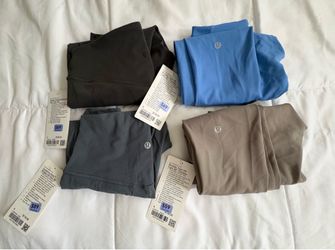 NEW Lululemon Size 6 Leggings Tights  Yoga 🧘🏻‍♀️ Pants