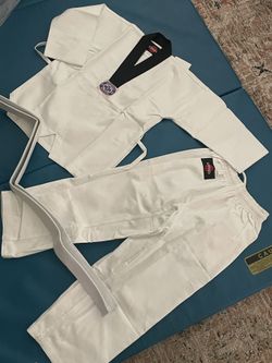 Taekwondo KANKU Uniform NEW