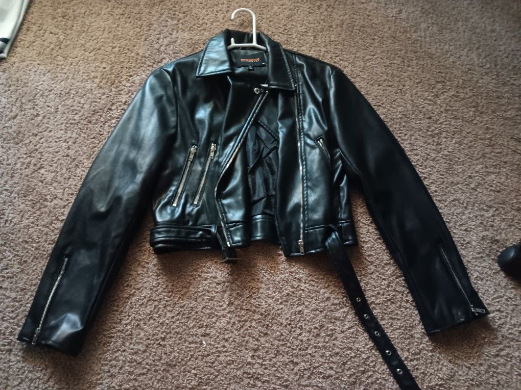 Ambiance Leather Jacket Size M