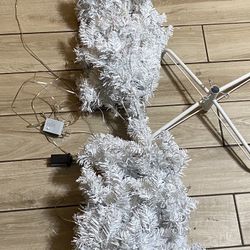 5ft White Christmas Tree 