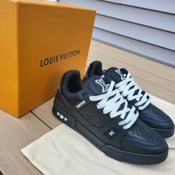 Louis Vuitton Trainers All Black