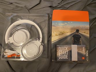 JBL Tune 710 Wireless Headphones 