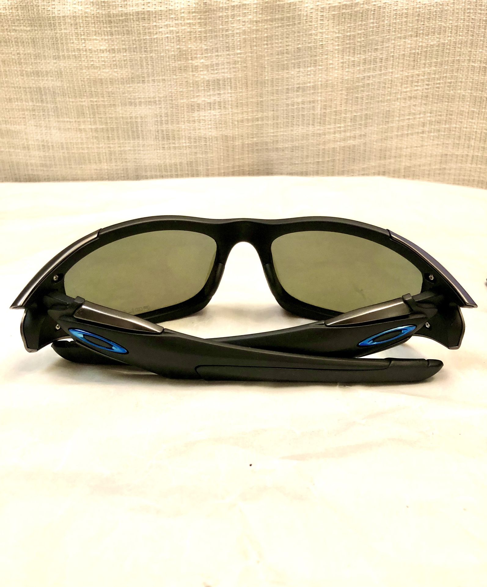 Oakley Pit Boss 2 🔥 Black Frame Blue Ice Lenses Polarized