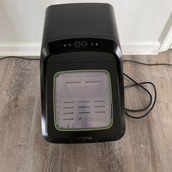 Ice Maker