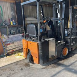 Electric Forklift ⚡️ 