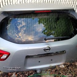 2017 Nissan Pathfinder Tailgate