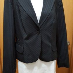  Bundle ... Career Wear ... Size Large
