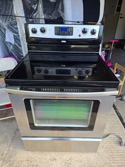 Whirlpool slide in stove/oven