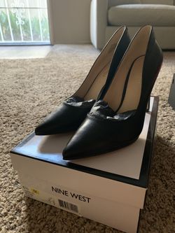New Nine West Pumps sz 6 1/2