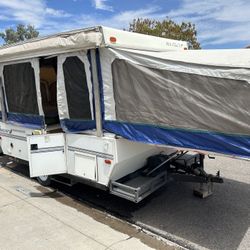 1998 Pop Up Camper 