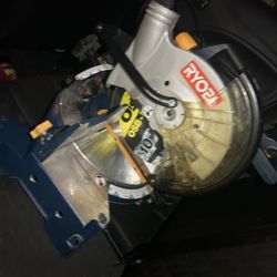 Ryobi 10in Compound Meter Saw