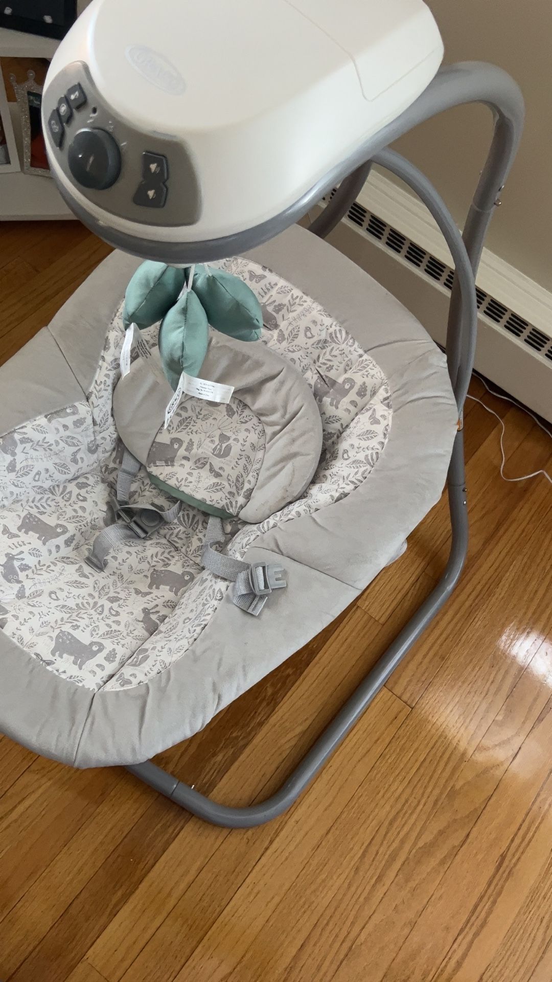 Baby swing