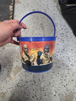 WWE Buckets