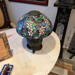 Stained Glass In Perfect Condition Heavy duty 