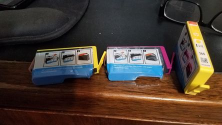 HP 564 Single ink cartridge.