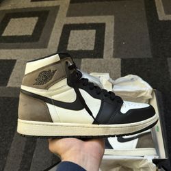 Jordan 1’s (Mochas) 10M