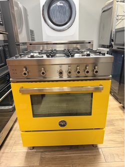 Bertazzoni Professional 30” Gas Range – Made in Italy