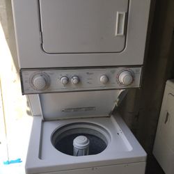 WHIRLPOOL THIN TWIN STACKABLE COMBO WASHER DRYER 24"WIDE 69"TALL WORKS PERFECT DELIVERY EXTRA