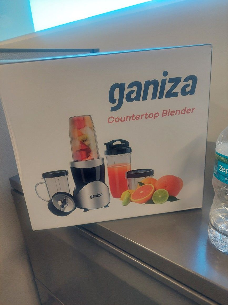Countertop BLENDER