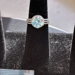 3.0ct Moissanite & Sterling Silver  Ring - Size 6