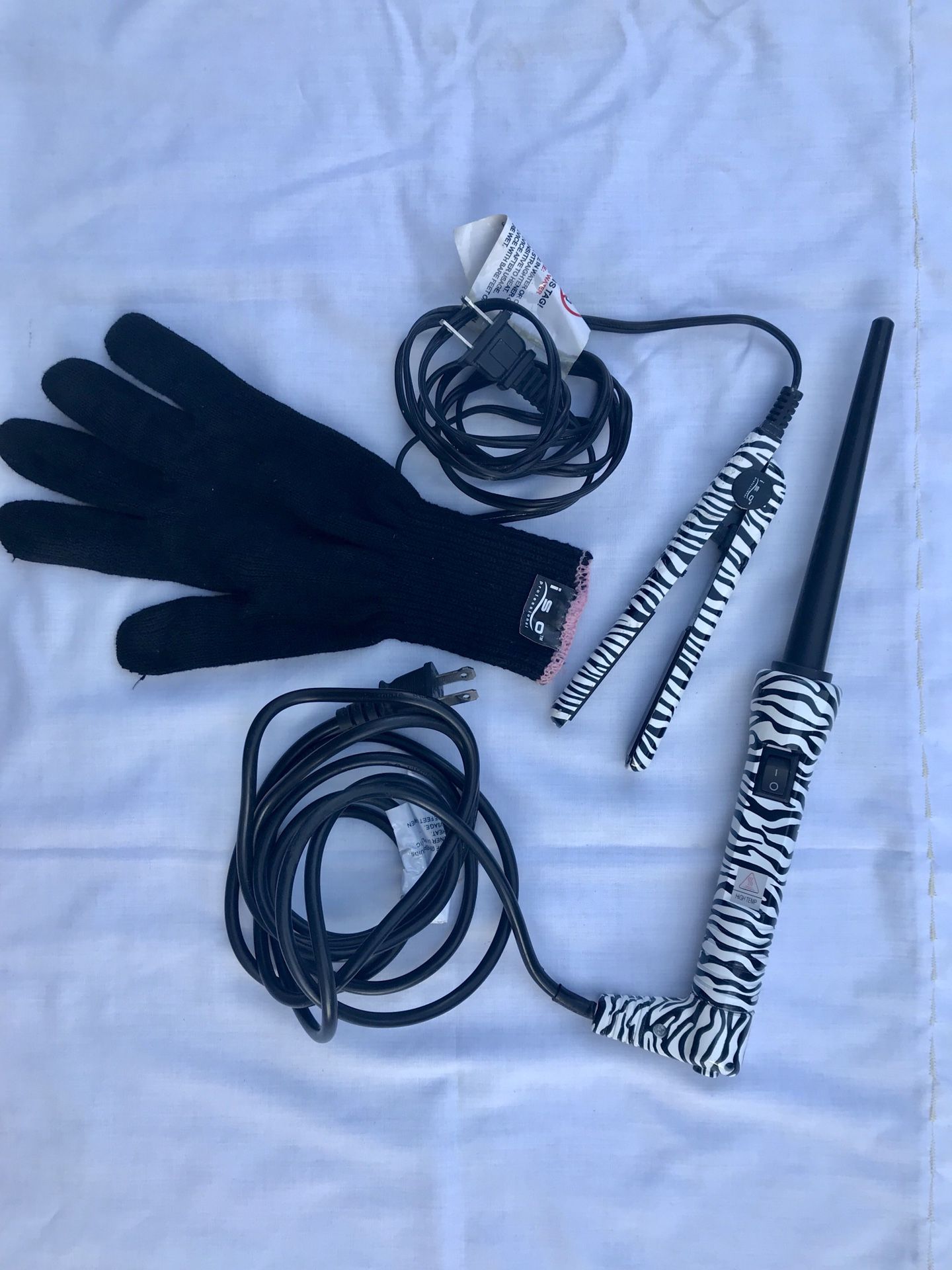 ISO professional hair wand with mini straightener + heat glove