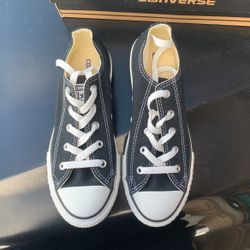 Black Converse 