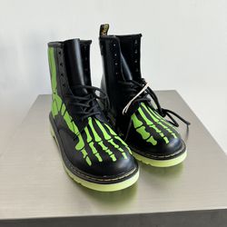 NEW Dr Martens 1460 Skelly Glow In The Day Halloween Day If Death Skull Boots Mens Size 5/ Women’s 6