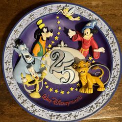 Disney 25 Year Anniversary Collector Plate