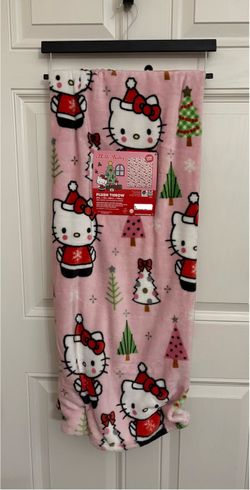 Hello Kitty Christmas Blanket