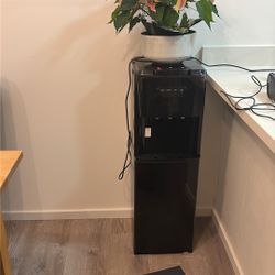 Primo Water Dispenser 