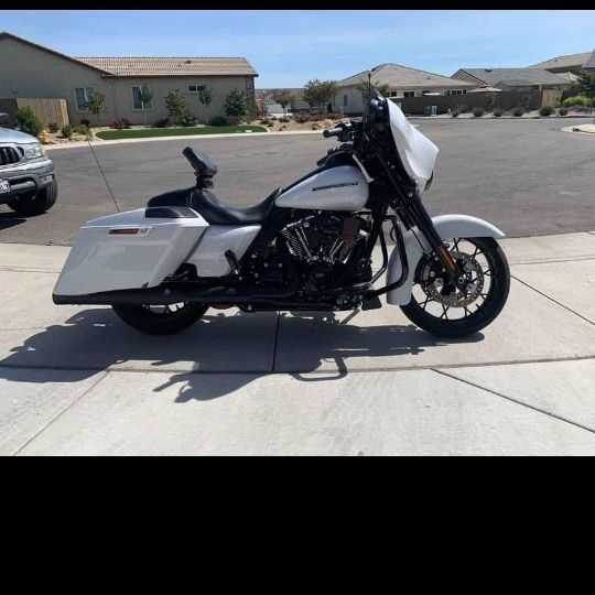 Harley Davidson Street Glide 131