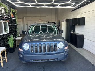 1 owner 2008 jeep patriot 33k miles