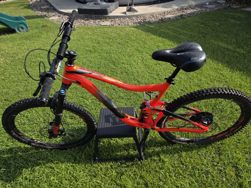2018 Giant Trance 2