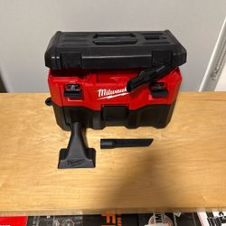Milwaukee M18 18-Volt 2 Gal. Lithium-Ion Cordless Wet/Dry Vacuum (Vacuum-Only)
