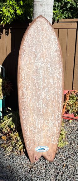 5’9” Fish Surfboard Shortboard