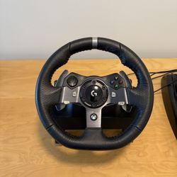 Logitech G920 Driving Force Racing Wheel and Floor Pedals, Real Force Feedback, Stainless Stee