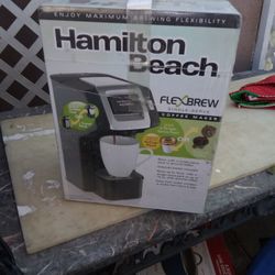H A M I L T O N Beach. F L E X B R E W"S I N G L E -Se r e, Coffee Maker In The Box 65 88 Cash Only
