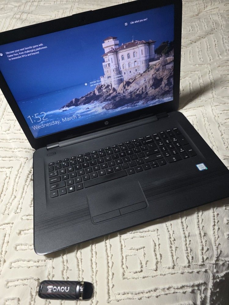 Hp 17" Laptop