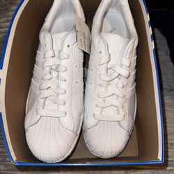 NEW Superstar II White Adidas Sneakers Size 9 1/2