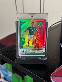 Edson Alvarez /90 card