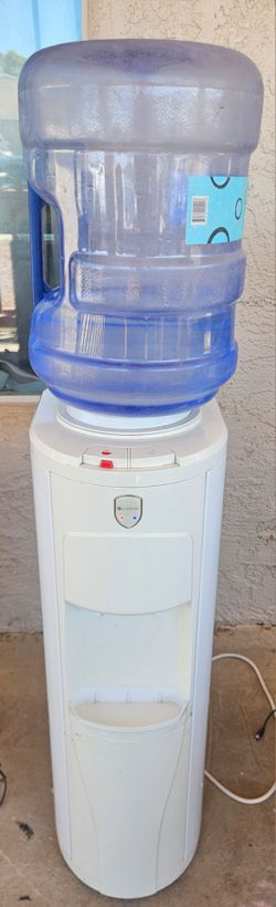 Water cooler