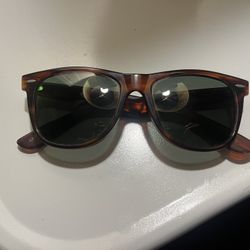 Vintage Ray Ban Wayfarer II 