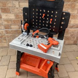 Kids tool station
