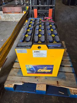 2017 Crown 36V Forklift Battery 18-85-17 Rectangular