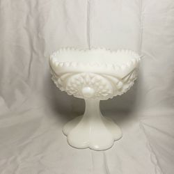 Kemple Milk Glass Footed Bowl or Compote - Hobstar Pattern . Good condition and smoke free home.  Measures 5" T X 4 1/2" W .


