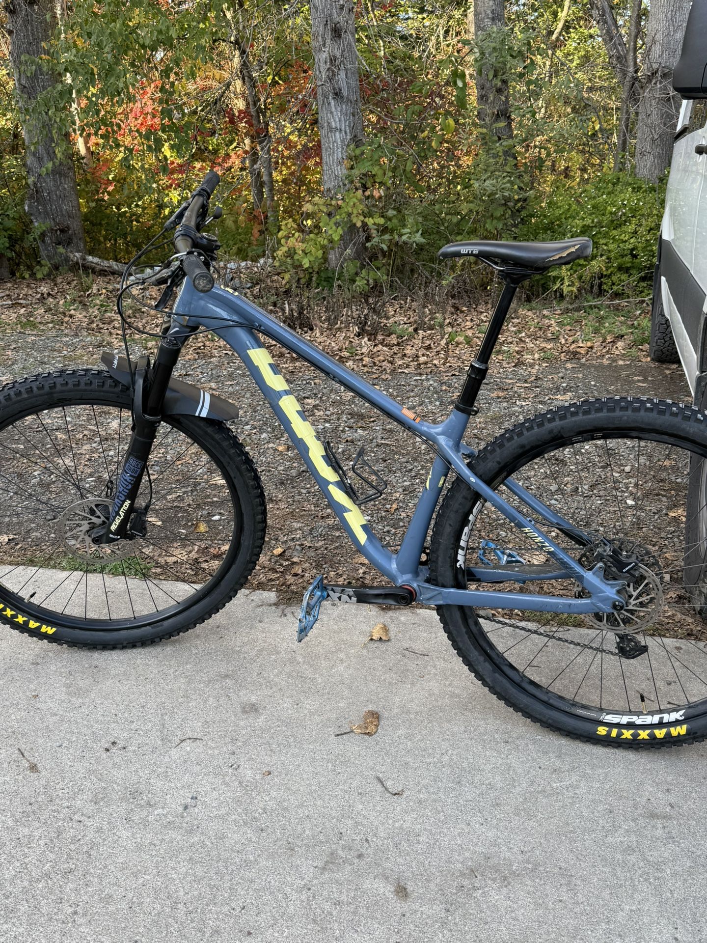 Kona Honzo 2018 AL DL Medium