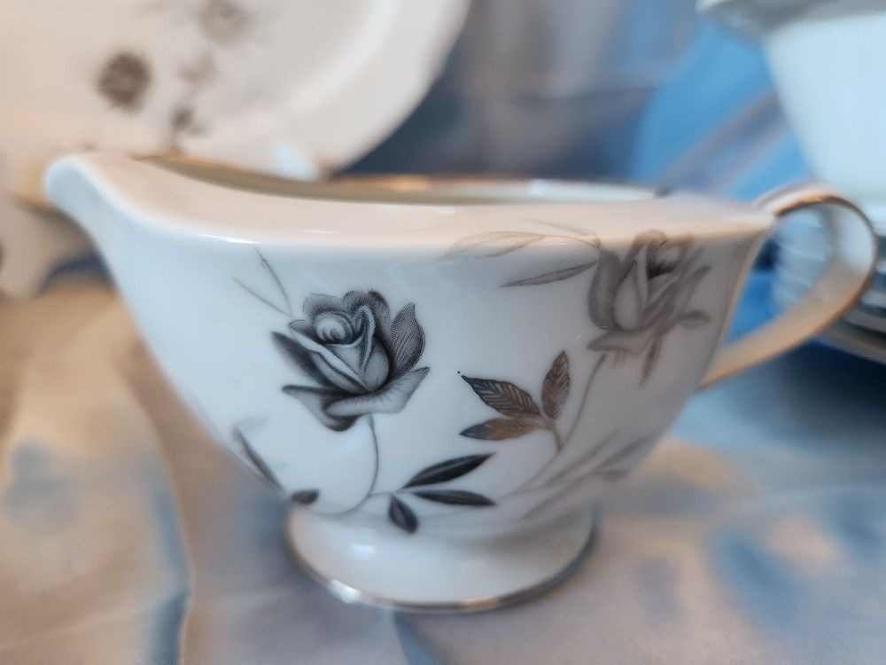 Elegantly Beautiful Noritake Rosamor Dinnerware Set For JAPAN