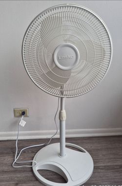 Lasko Fan 16 inch -Excellent condition