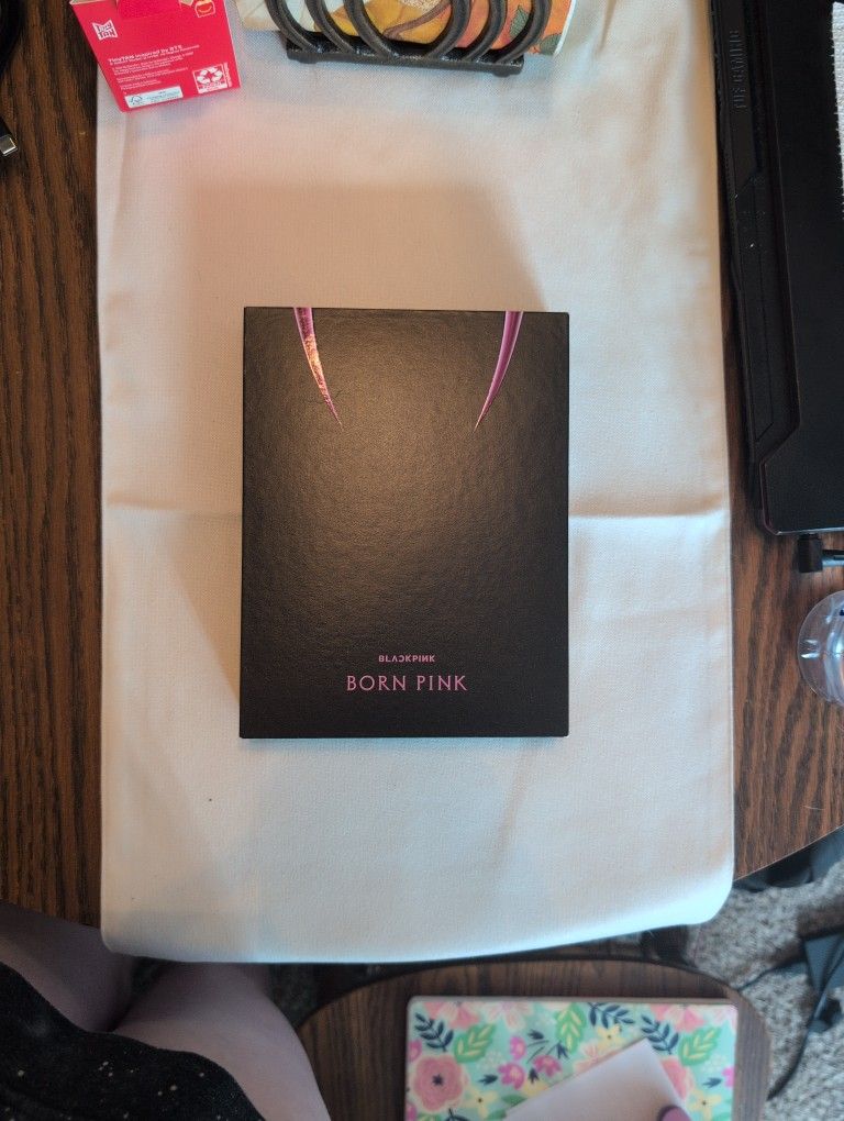 Born Pink Album