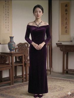 High-end purple crystal necklace and earrings